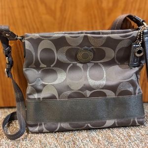 Coach Signature Purse